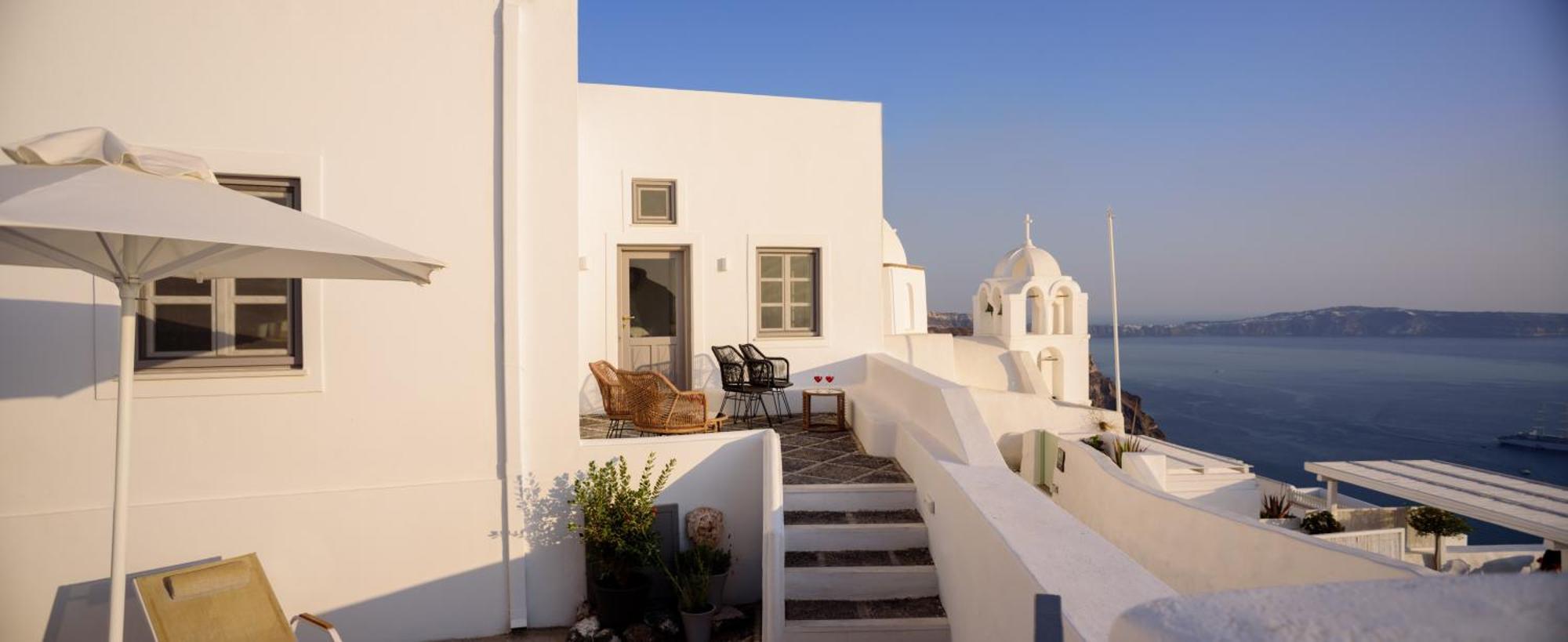 Anemos Family Suites Fira  Exterior photo