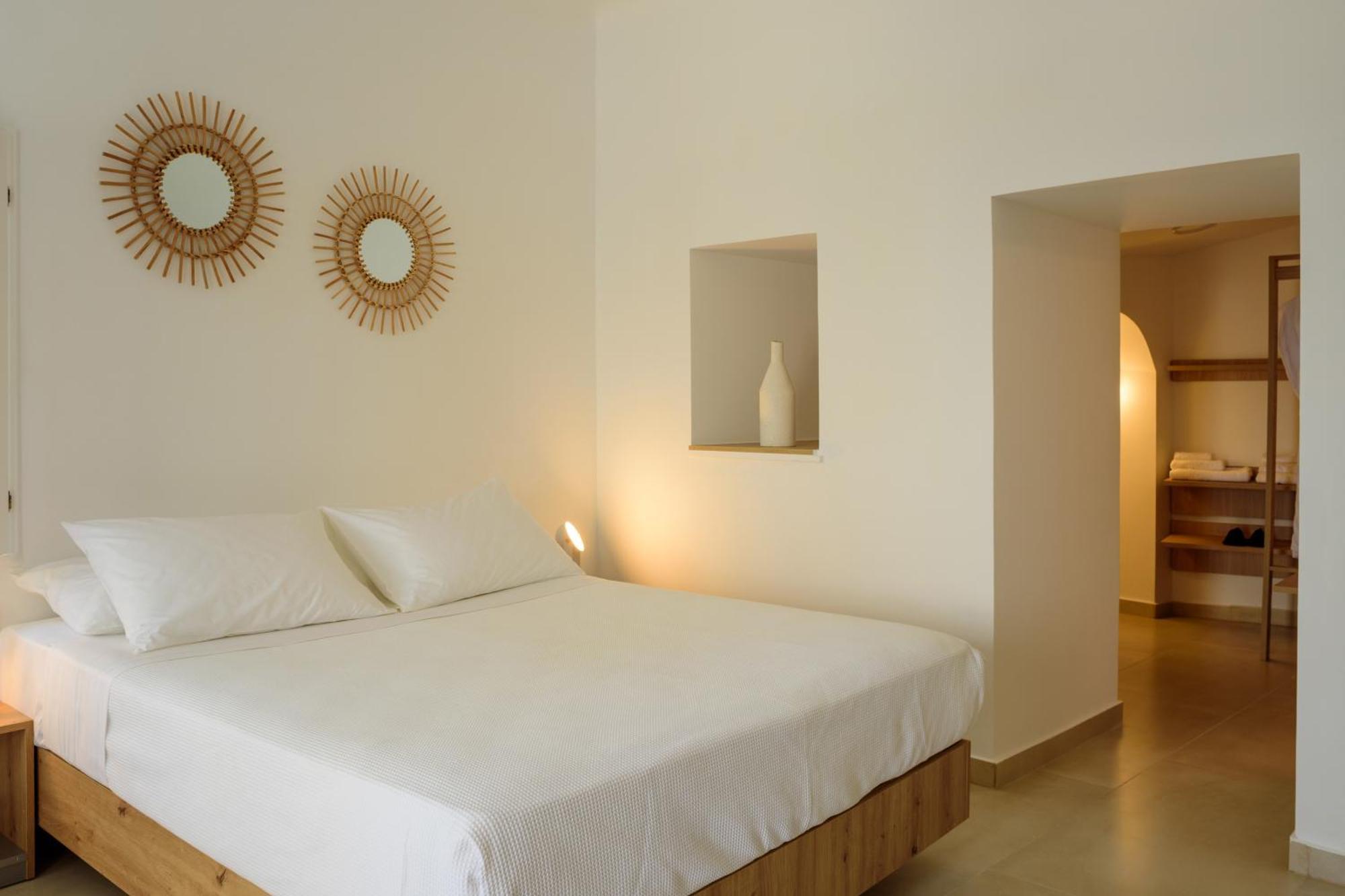 Anemos Family Suites Fira  Exterior photo